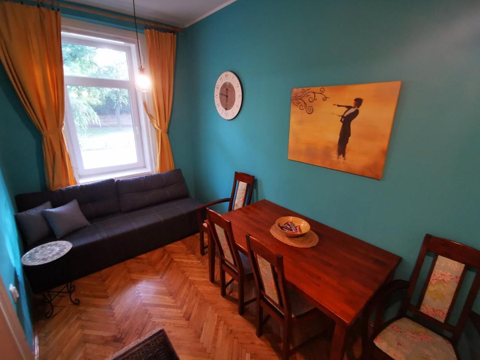 Sombor 19 Central Apartment Bagian luar foto